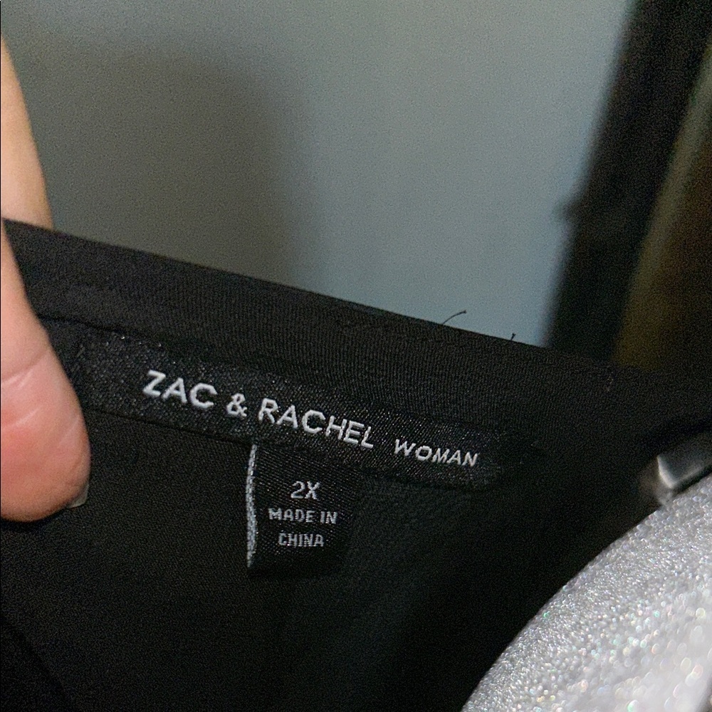 Zac & Rachel Black Floral Blouse - Picture 8 of 9